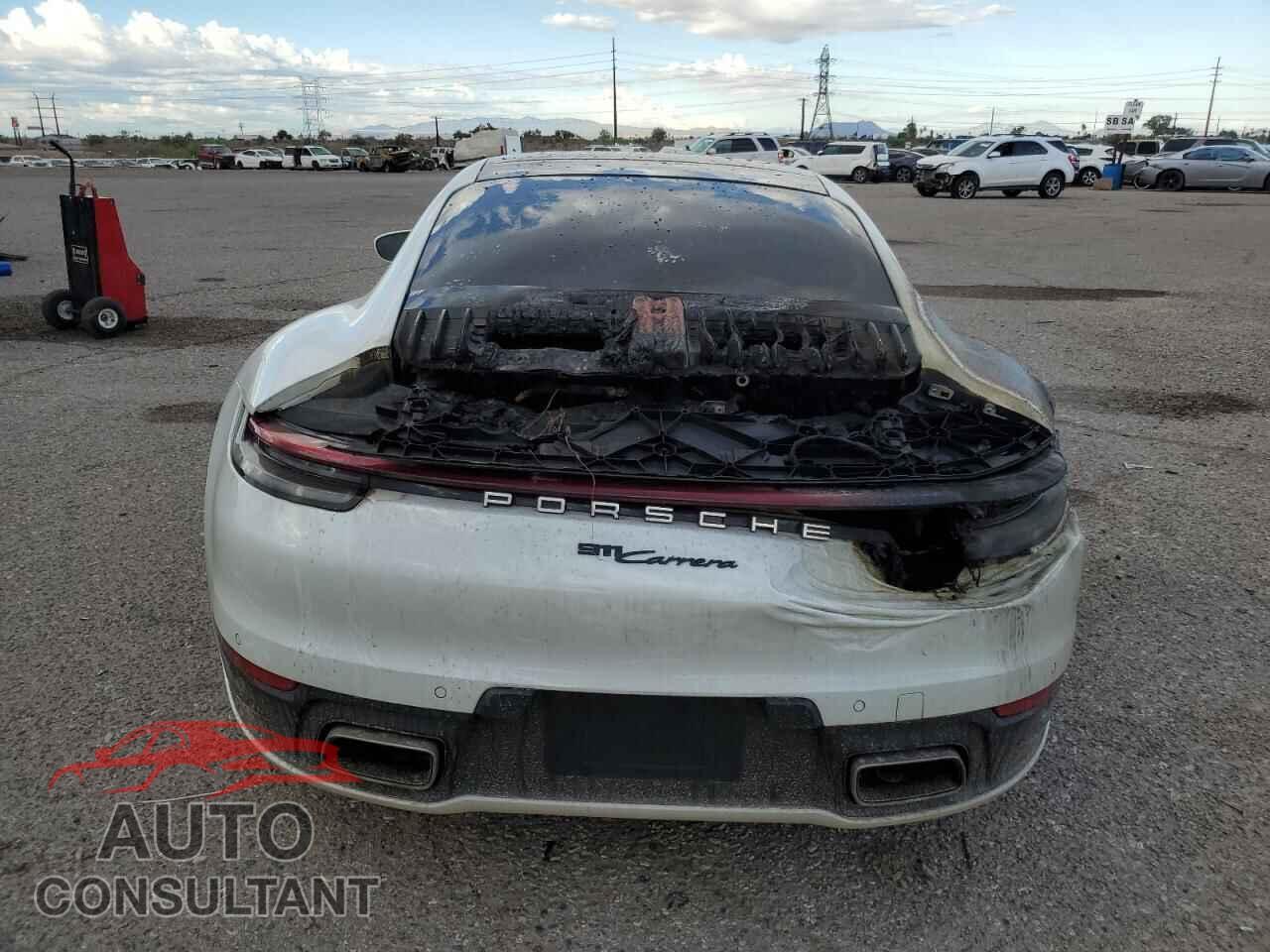 PORSCHE 911 2021 - WP0AA2A95MS205902