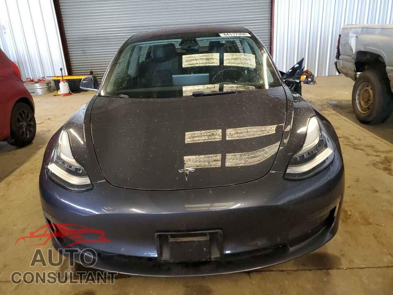 TESLA MODEL 3 2018 - 5YJ3E1EA9JF002855