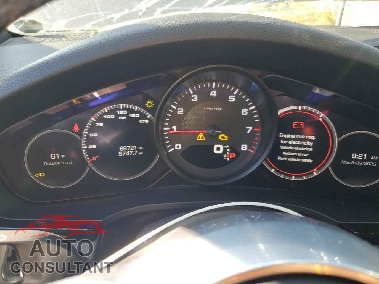 PORSCHE CAYENNE 2019 - WP1AA2AY6KDA17655