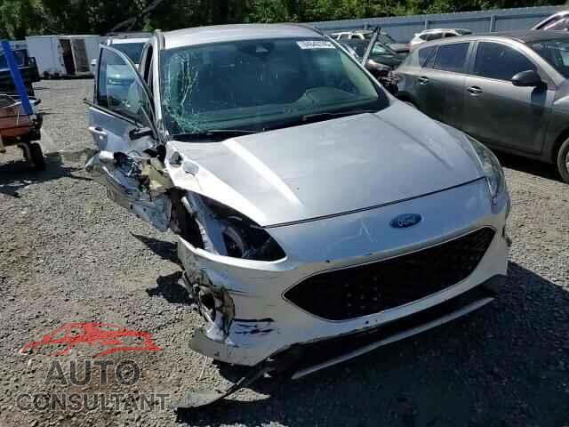 FORD ESCAPE 2020 - 1FMCU0H63LUA14820