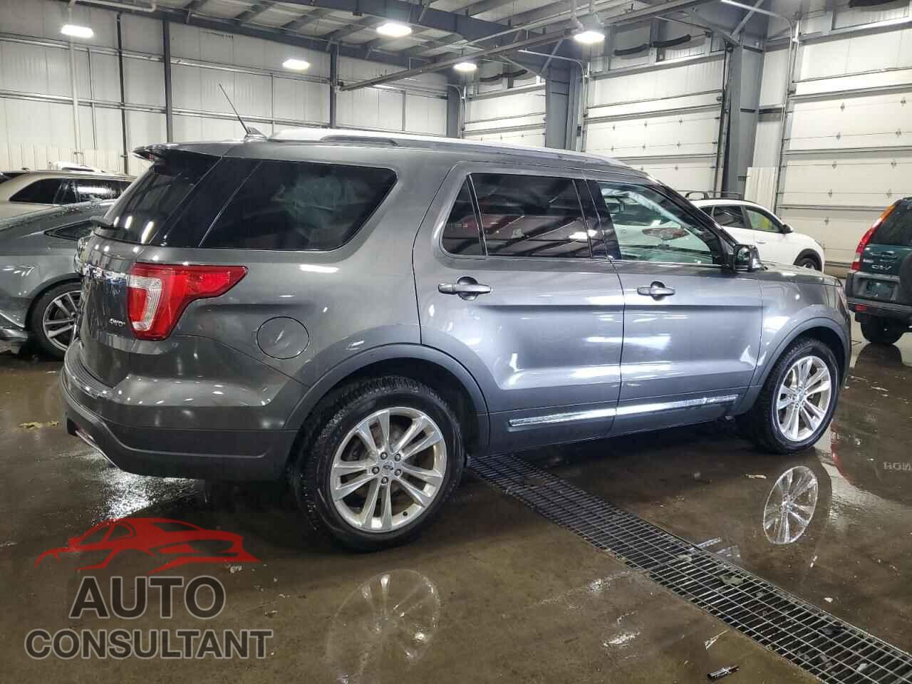 FORD EXPLORER 2018 - 1FM5K8D82JGB31403