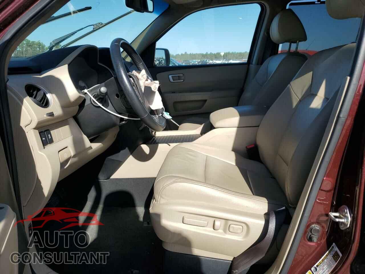 HONDA PILOT 2013 - 5FNYF4H99DB072575