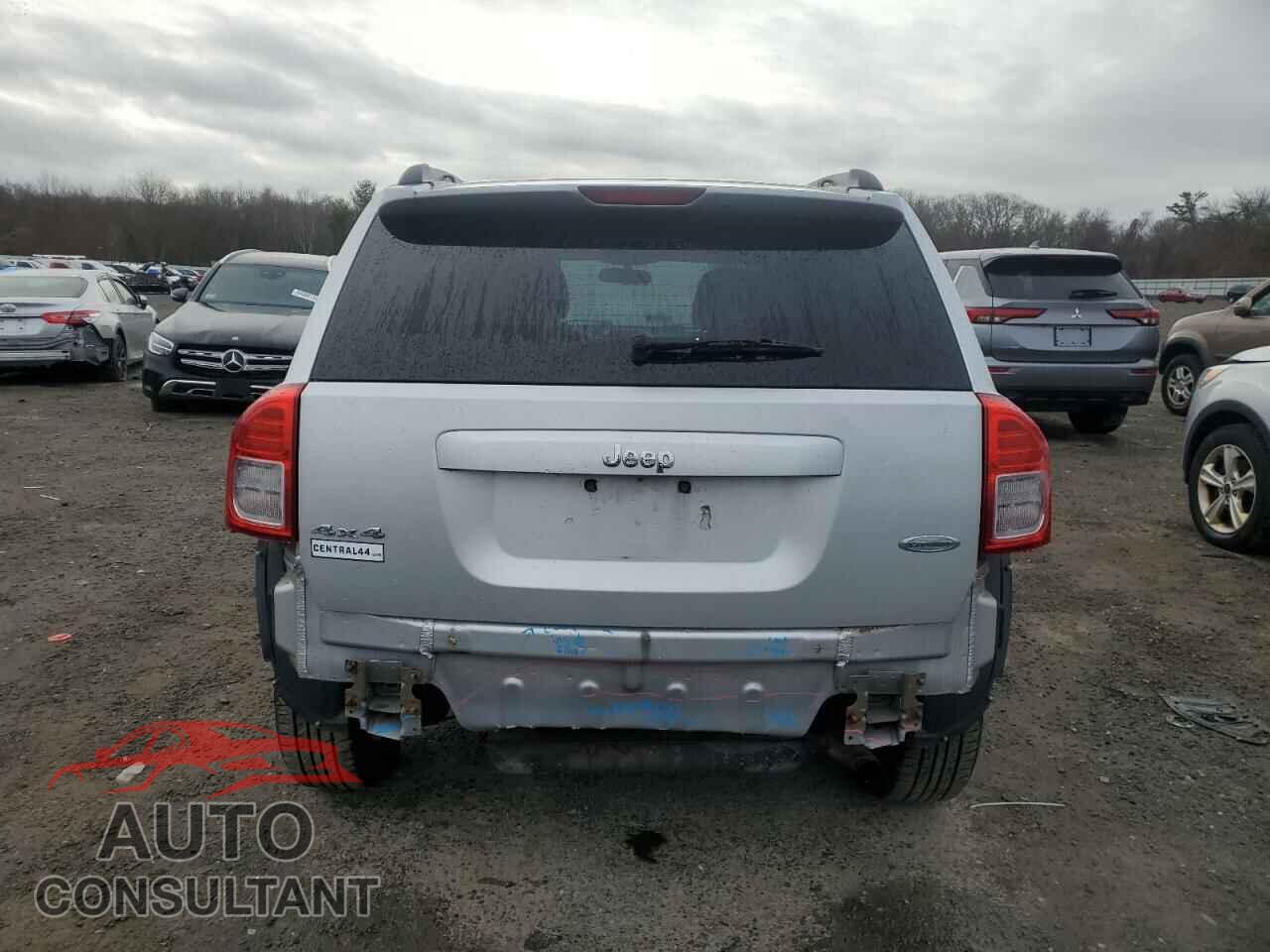 JEEP COMPASS 2011 - 1J4NF1FBXBD215281