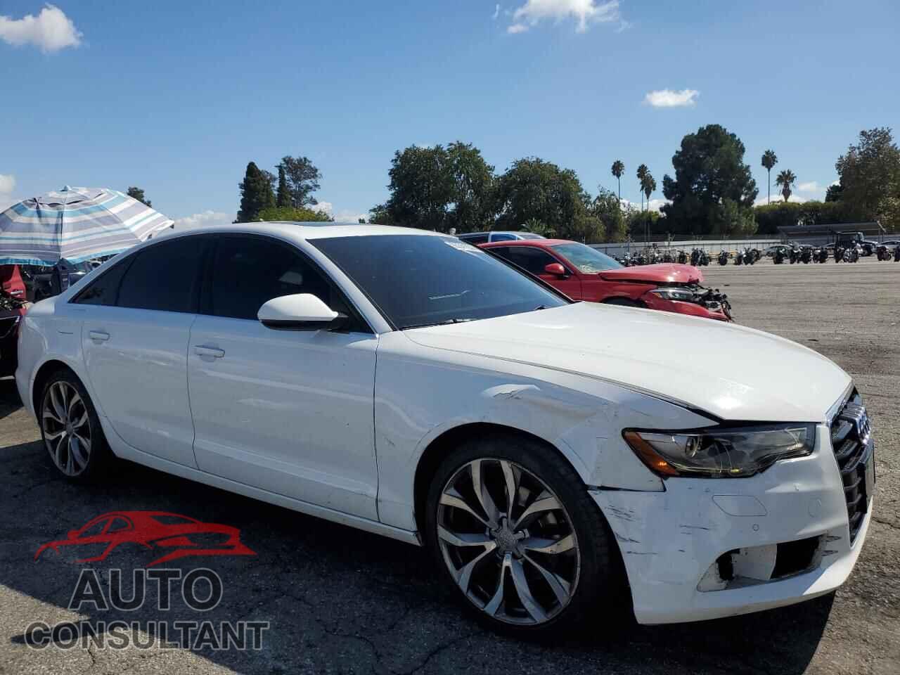 AUDI A6 2013 - WAUDFAFC5DN029992