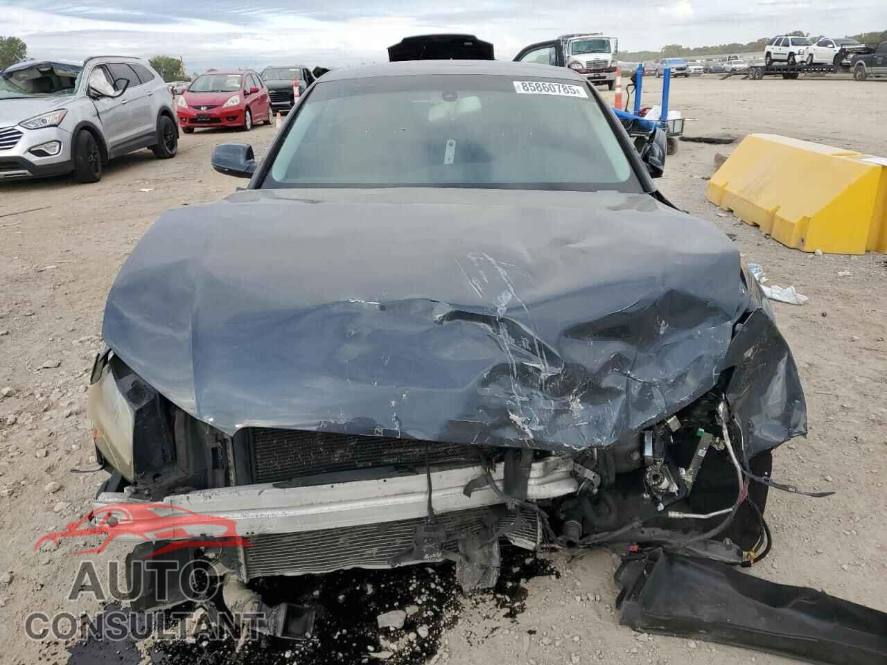 AUDI A5 2010 - WAULFAFRXAA078933