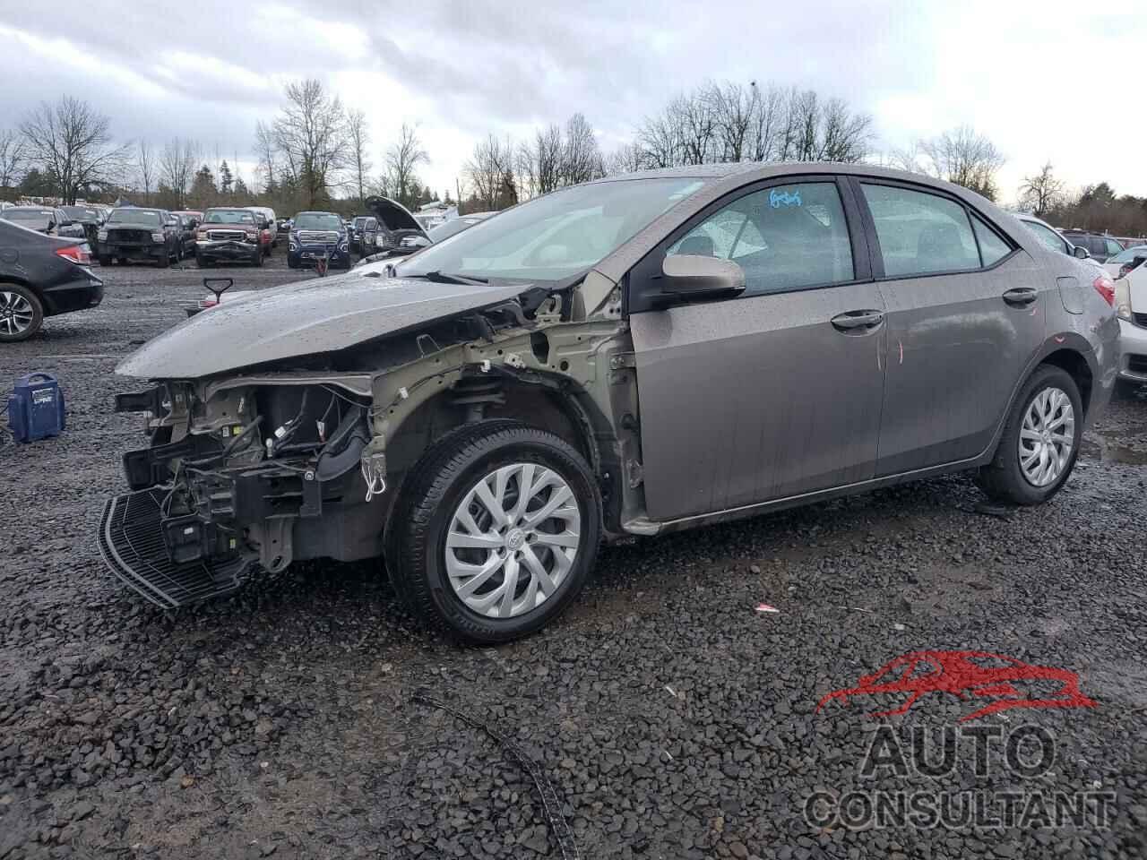 TOYOTA COROLLA 2018 - 2T1BURHE4JC069668