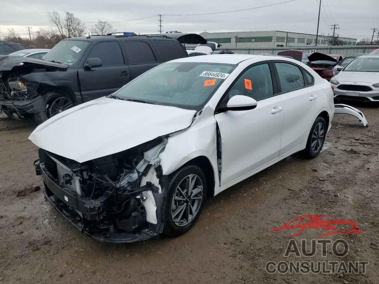 KIA FORTE 2023 - 3KPF24AD5PE623449