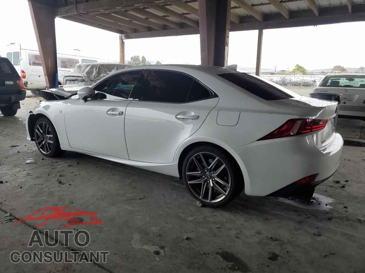 LEXUS IS 2014 - JTHBE1D21E5009908