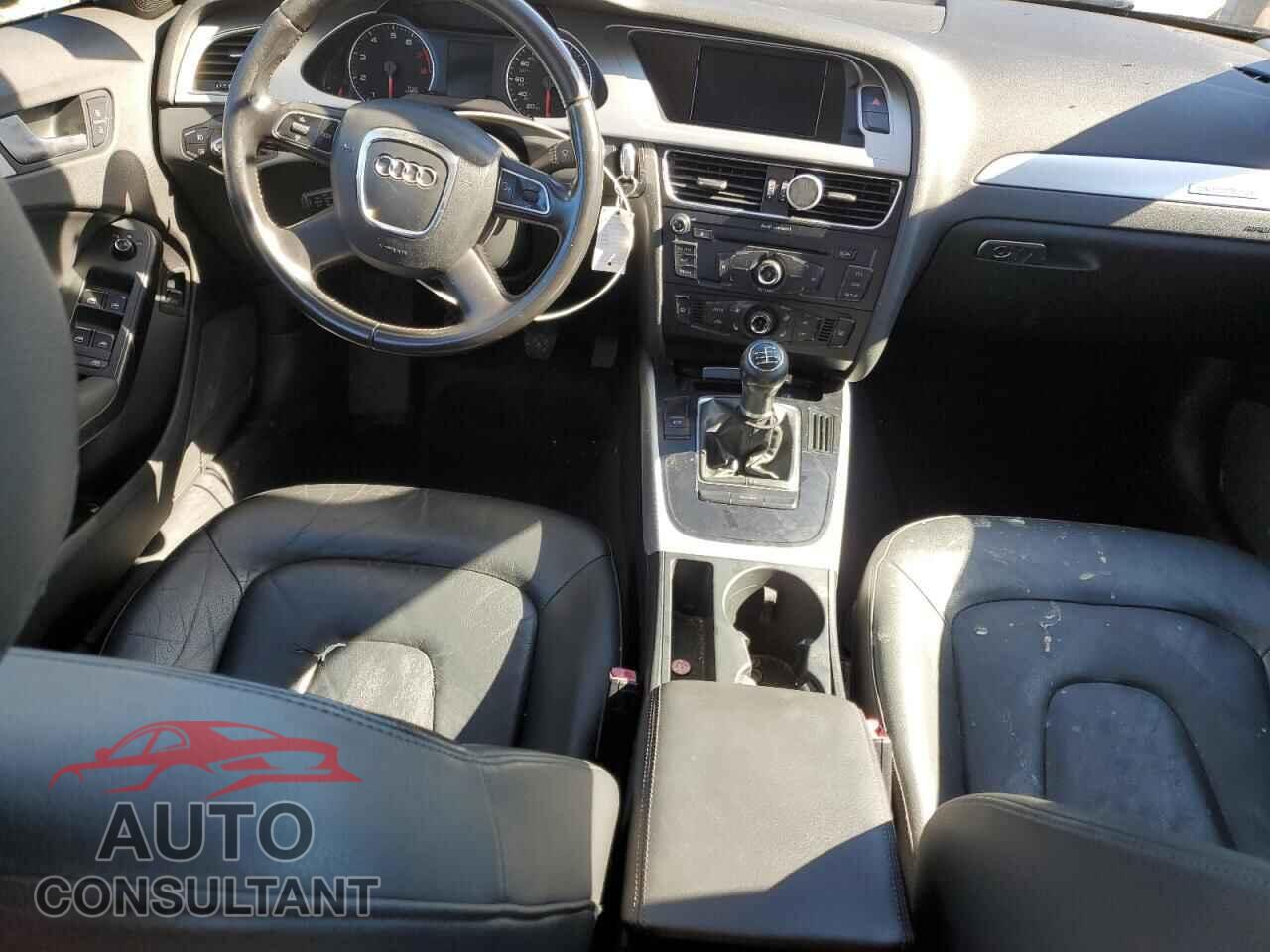 AUDI A4 2010 - WAUDFAFL3AA045949