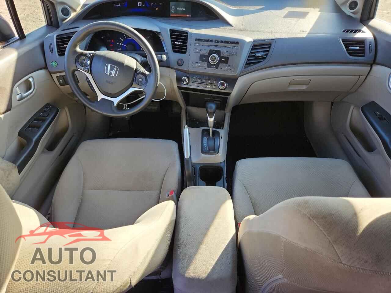 HONDA CIVIC 2012 - 2HGFB2F82CH597926