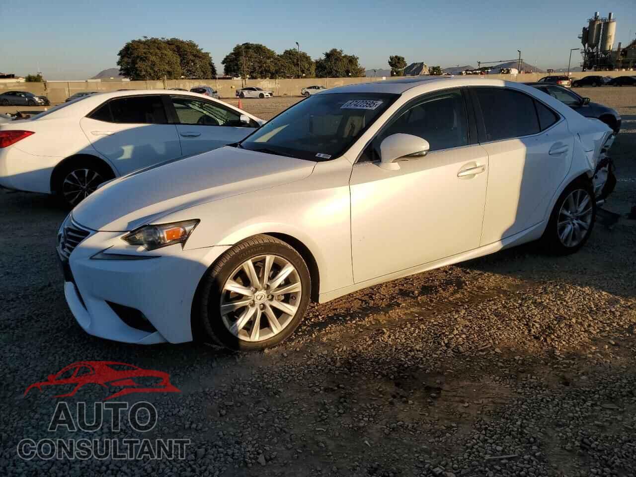 LEXUS IS 2015 - JTHBF1D29F5079333