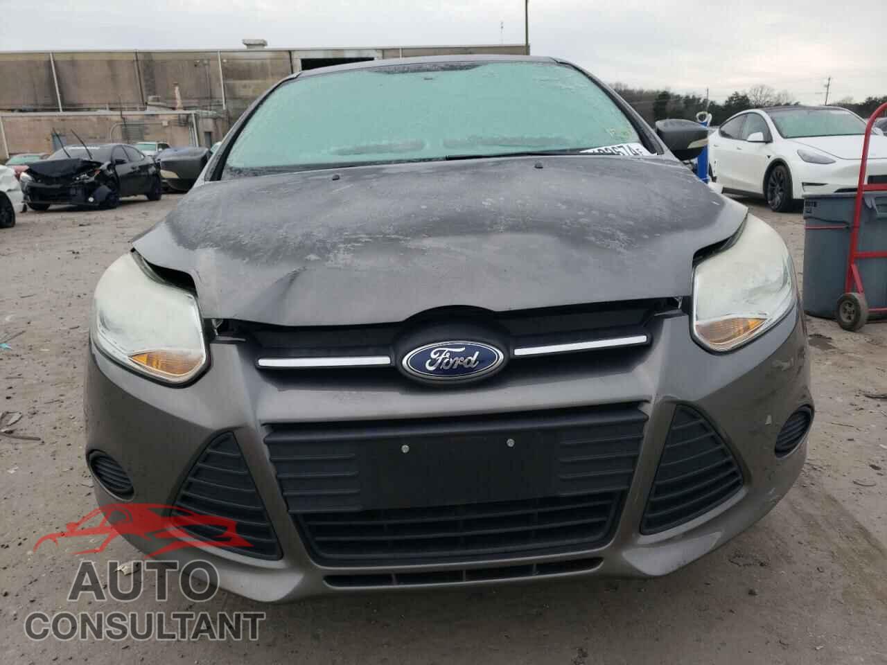 FORD FOCUS 2014 - 1FADP3F23EL106106