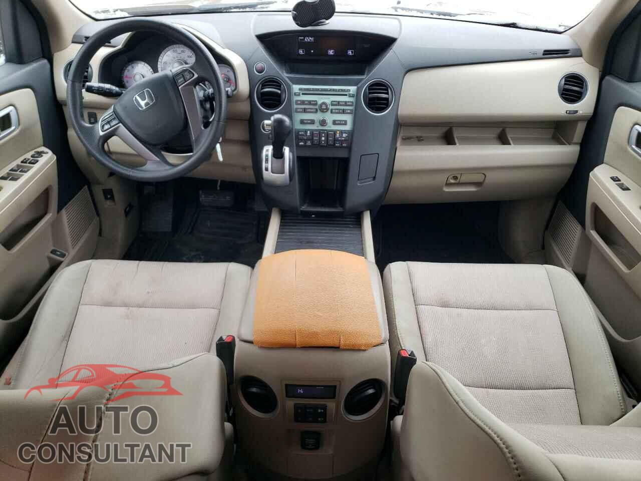 HONDA PILOT 2011 - 5FNYF4H41BB031908
