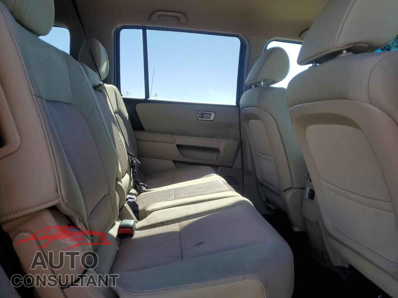 HONDA PILOT 2013 - 5FNYF4H47DB074359