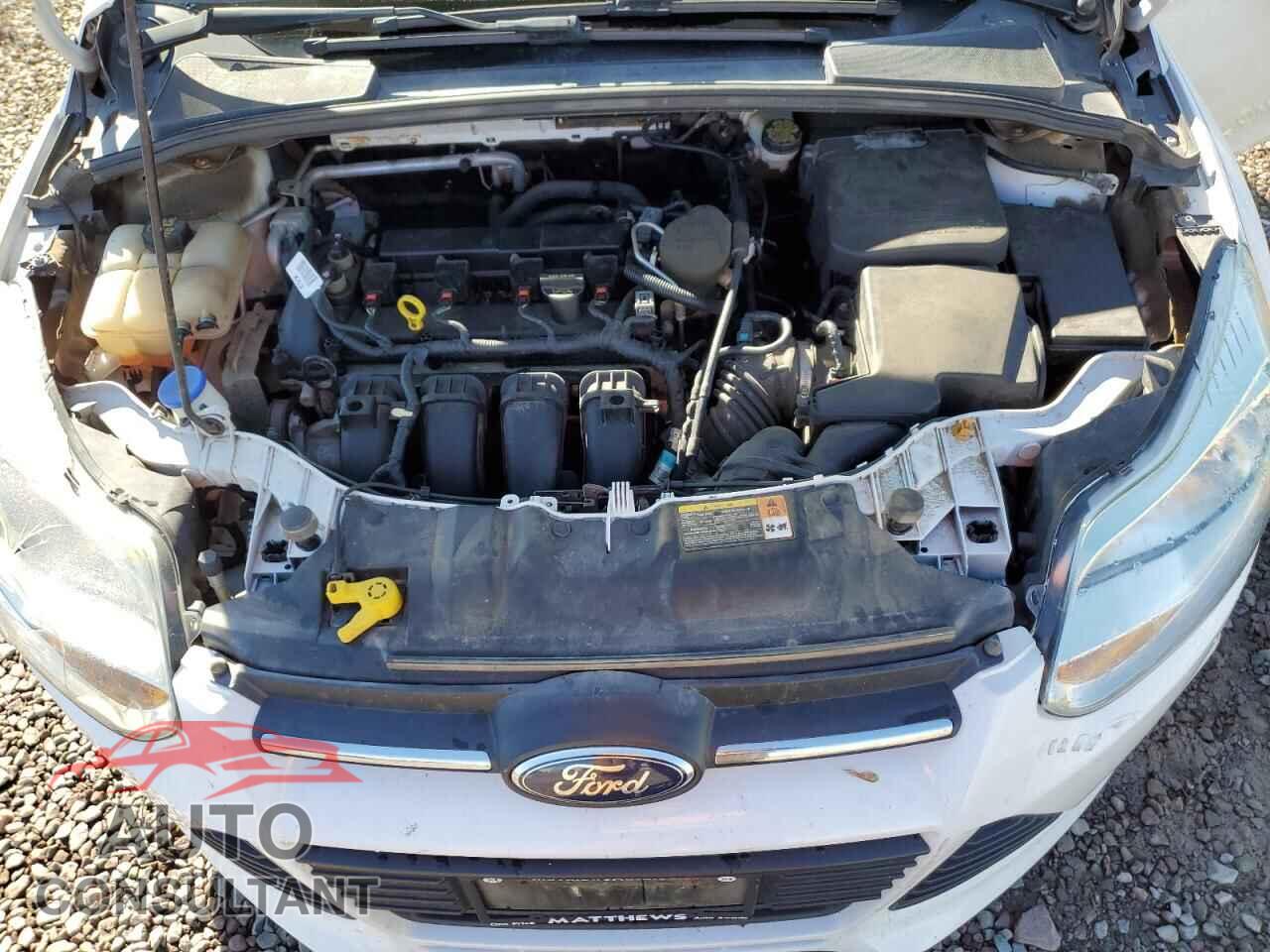 FORD FOCUS 2014 - 1FADP3F27EL179074