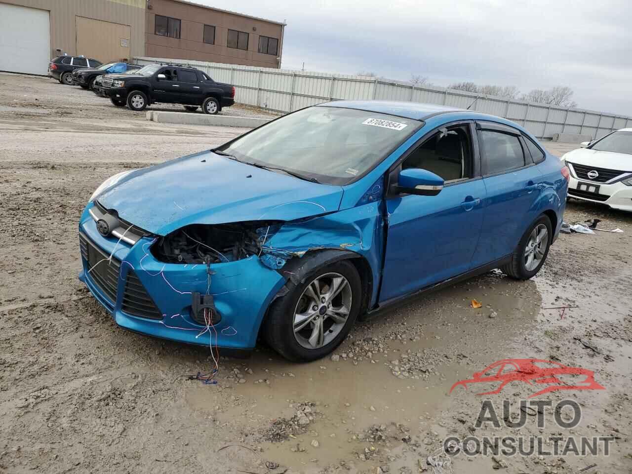 FORD FOCUS 2014 - 1FADP3F23EL457923