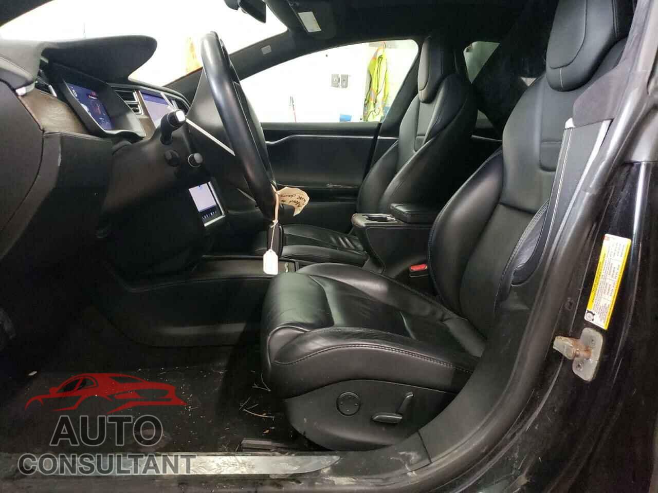 TESLA MODEL S 2017 - 5YJSA1E23HF203838
