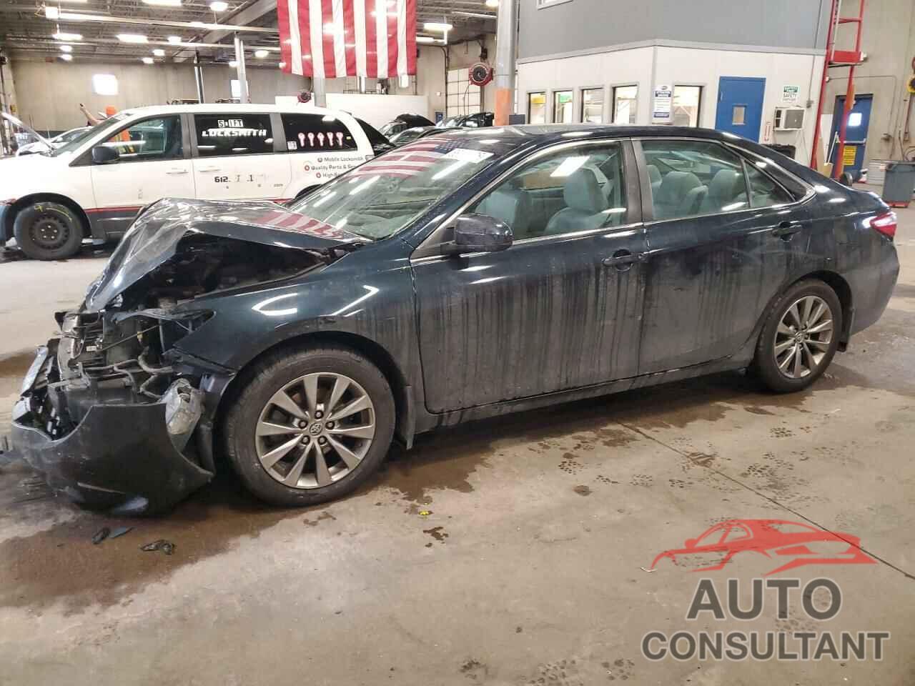 TOYOTA CAMRY 2016 - 4T4BF1FK2GR541030