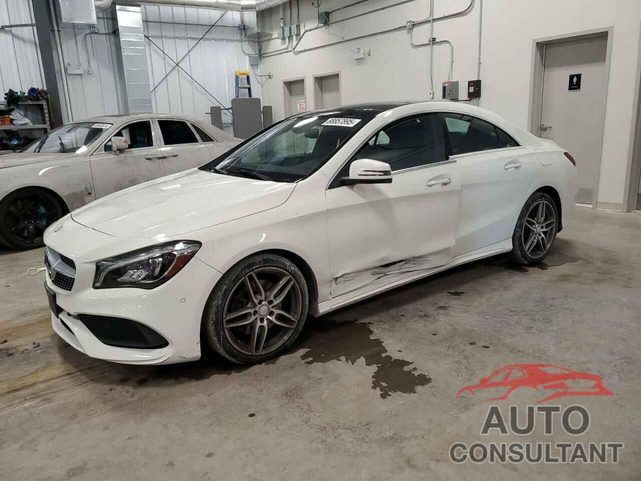 MERCEDES-BENZ CLA-CLASS 2018 - WDDSJ4GB2JN512017