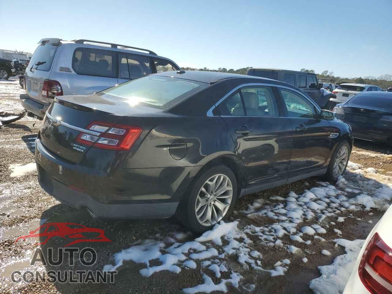 FORD TAURUS 2015 - 1FAHP2F82FG114790