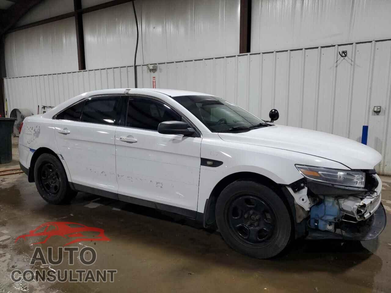 FORD TAURUS 2017 - 1FAHP2MK7HG106962