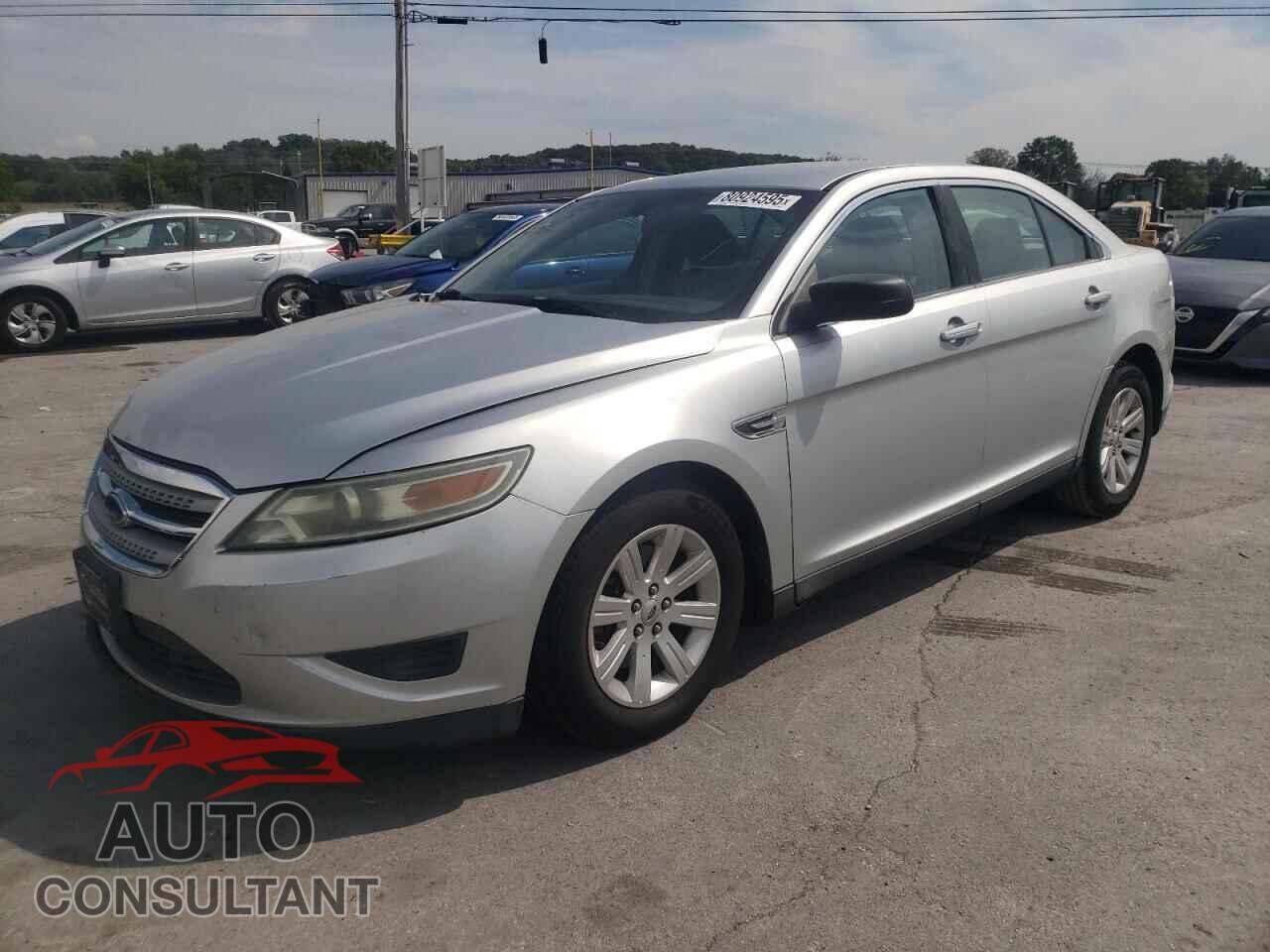 FORD TAURUS 2010 - 1FAHP2DW8AG104985