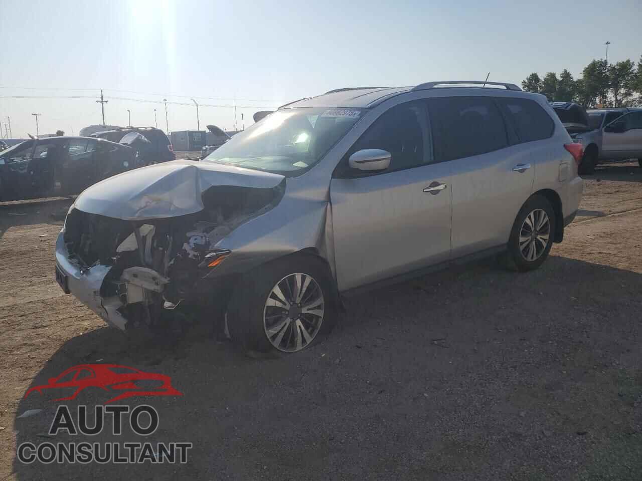 NISSAN PATHFINDER 2017 - 5N1DR2MM2HC652981