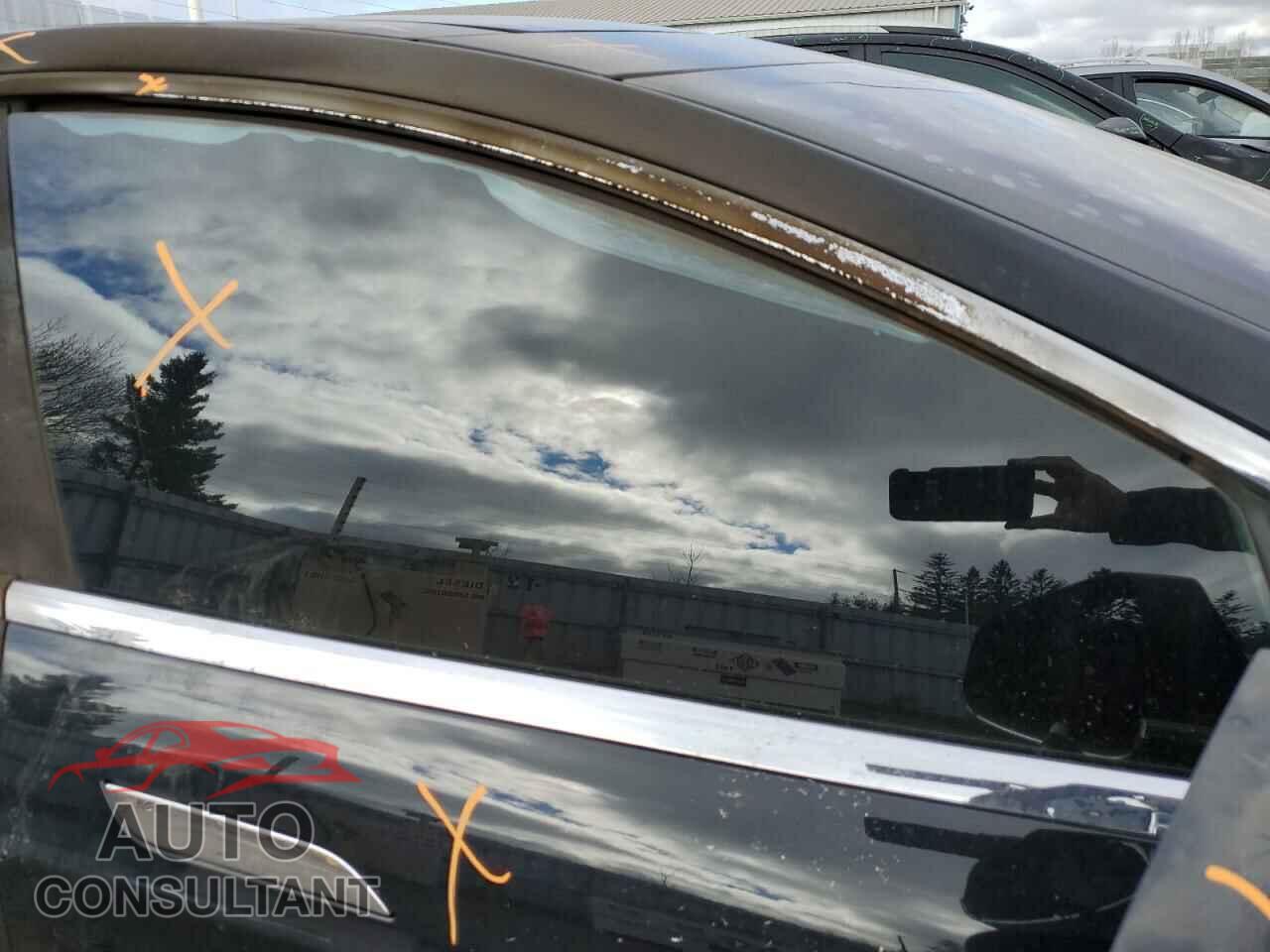 TESLA MODEL S 2013 - 5YJSA1DP5DFP06844