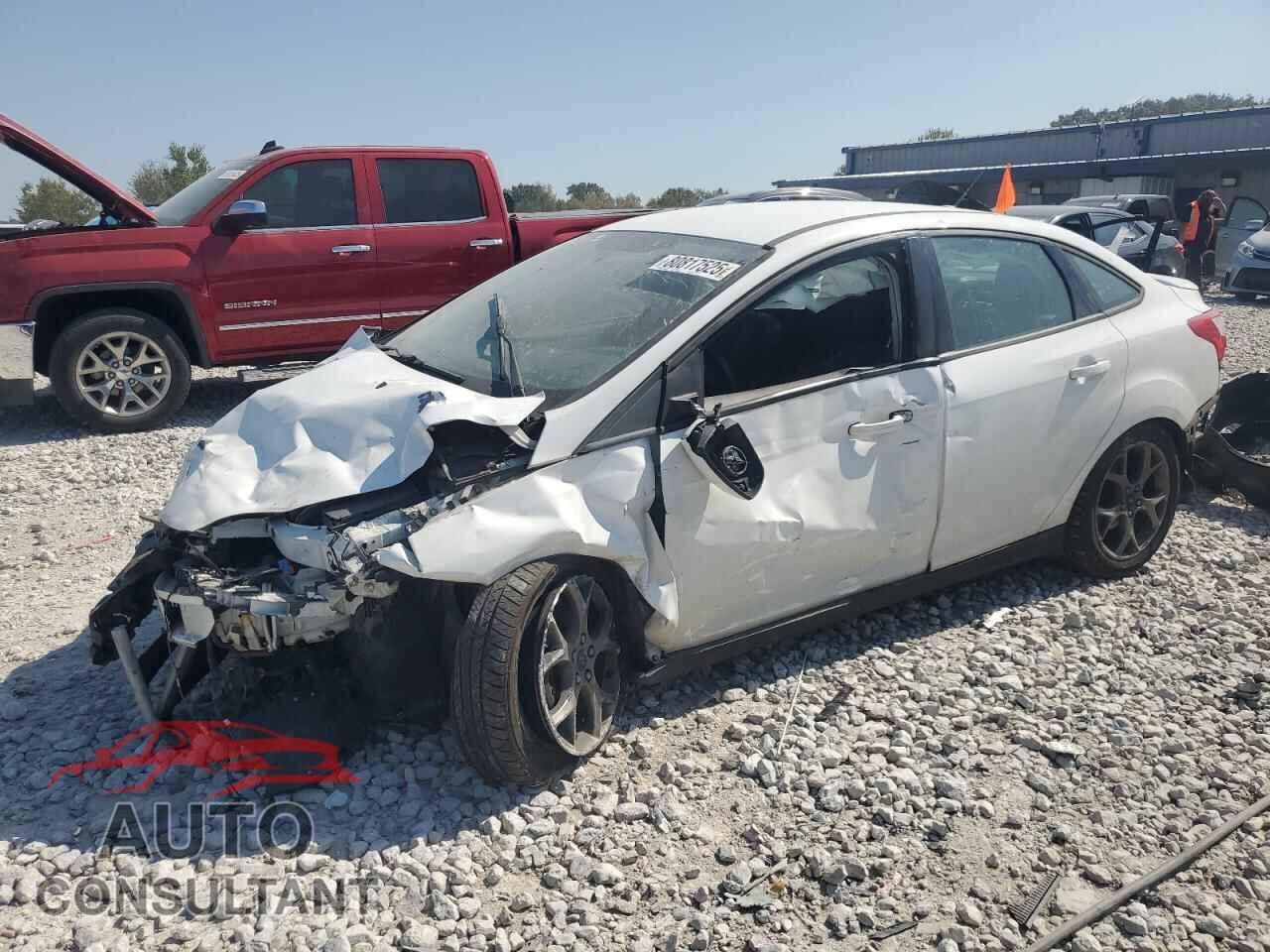 FORD FOCUS 2014 - 1FADP3F24EL261201