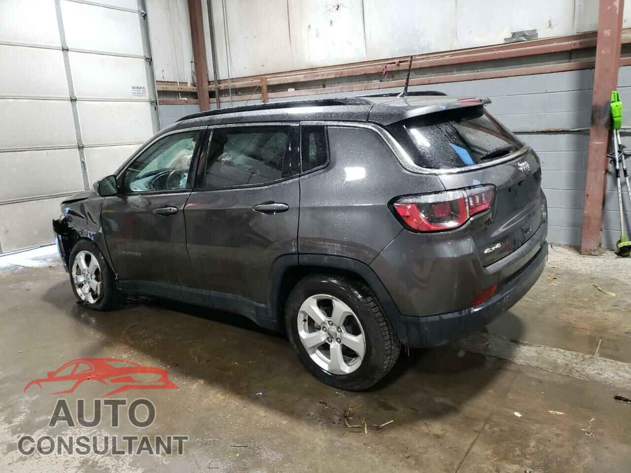 JEEP COMPASS 2018 - 3C4NJDBB6JT493776