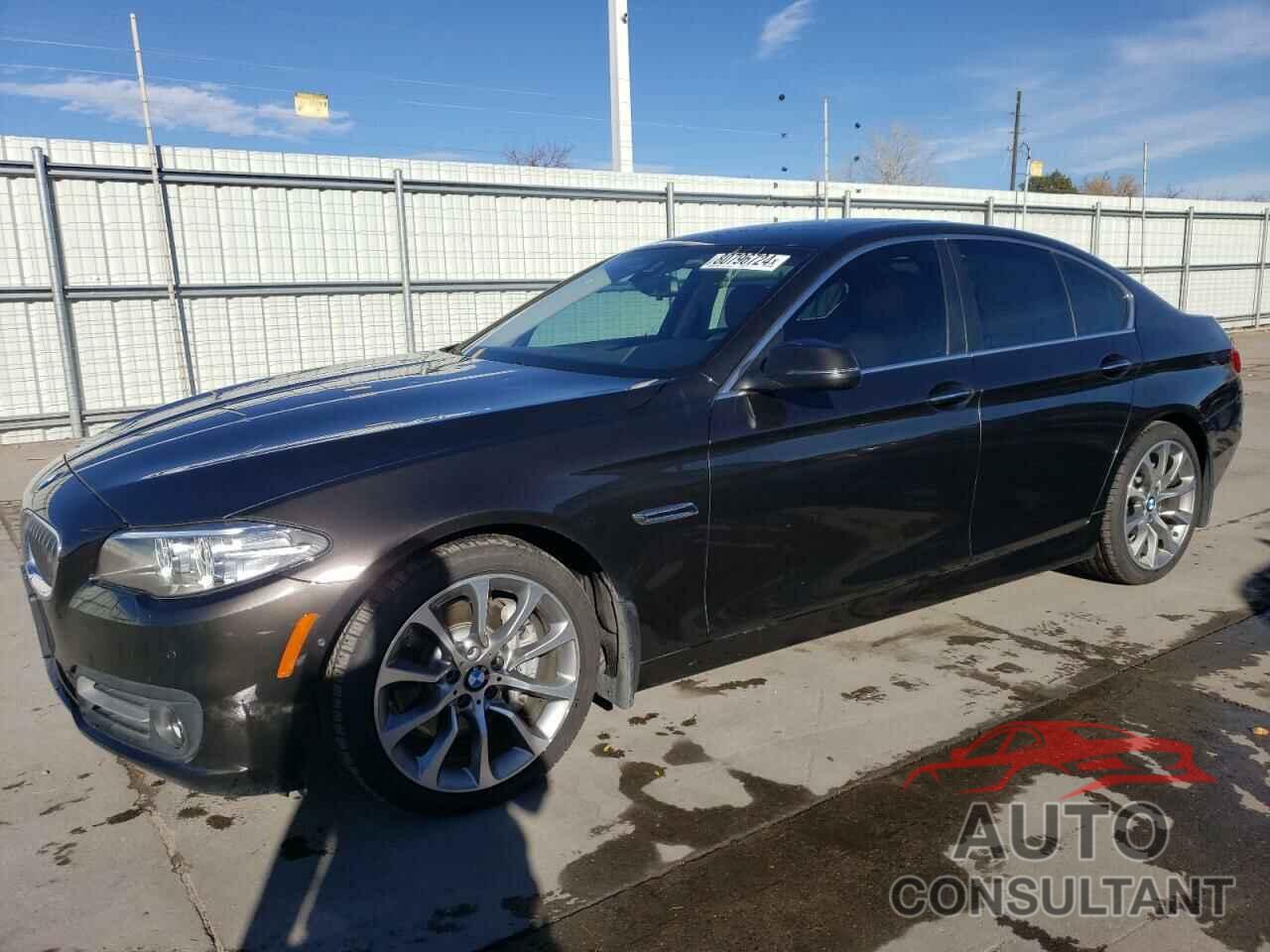 BMW 5 SERIES 2016 - WBA5B3C52GG261086