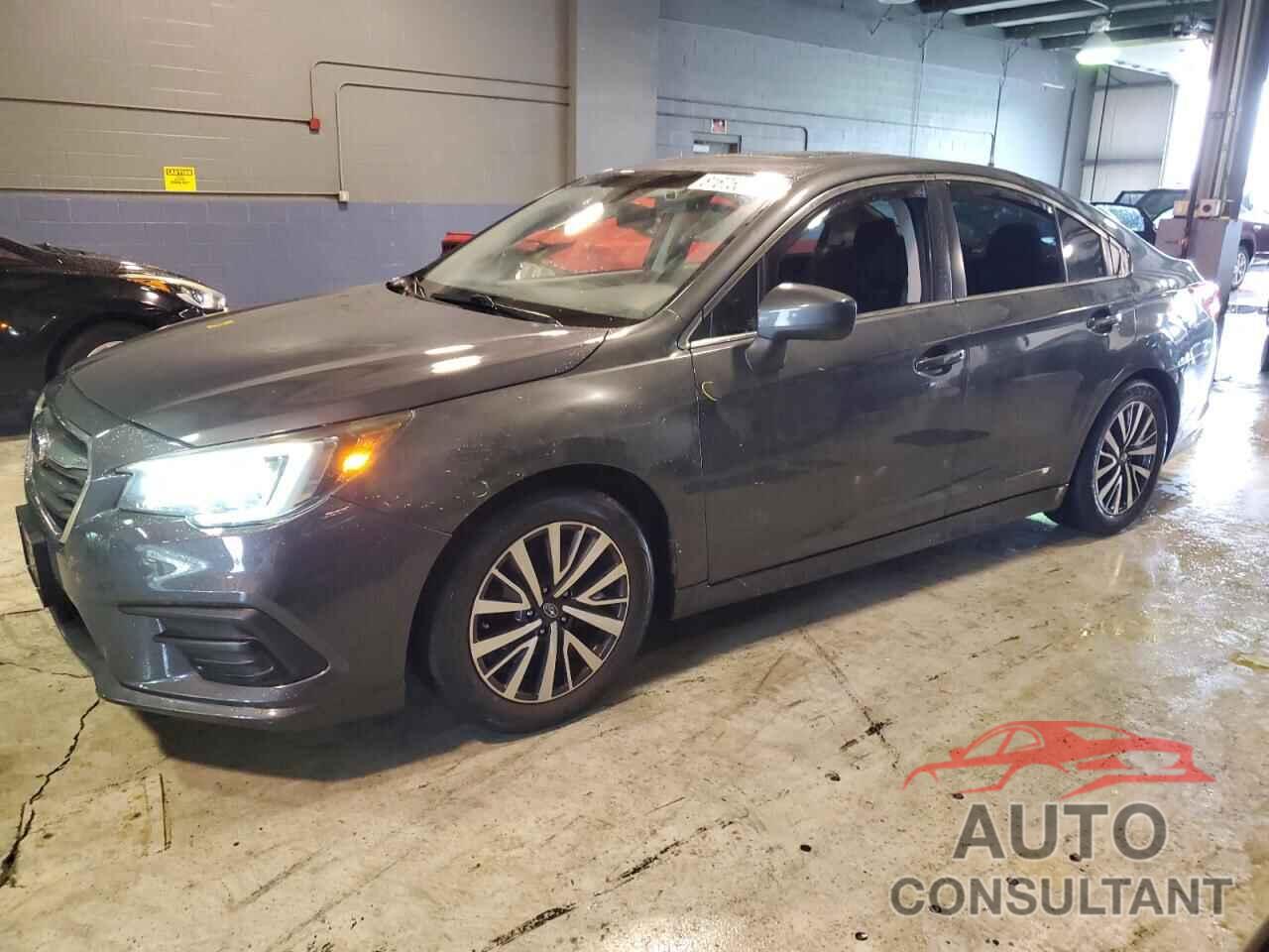 SUBARU LEGACY 2019 - 4S3BNAF6XK3039837