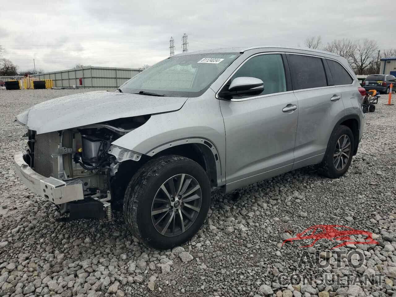 TOYOTA HIGHLANDER 2018 - 5TDJZRFH8JS556048