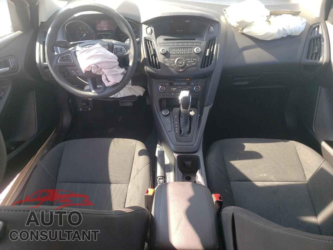 FORD FOCUS 2016 - 1FADP3FE2GL207165