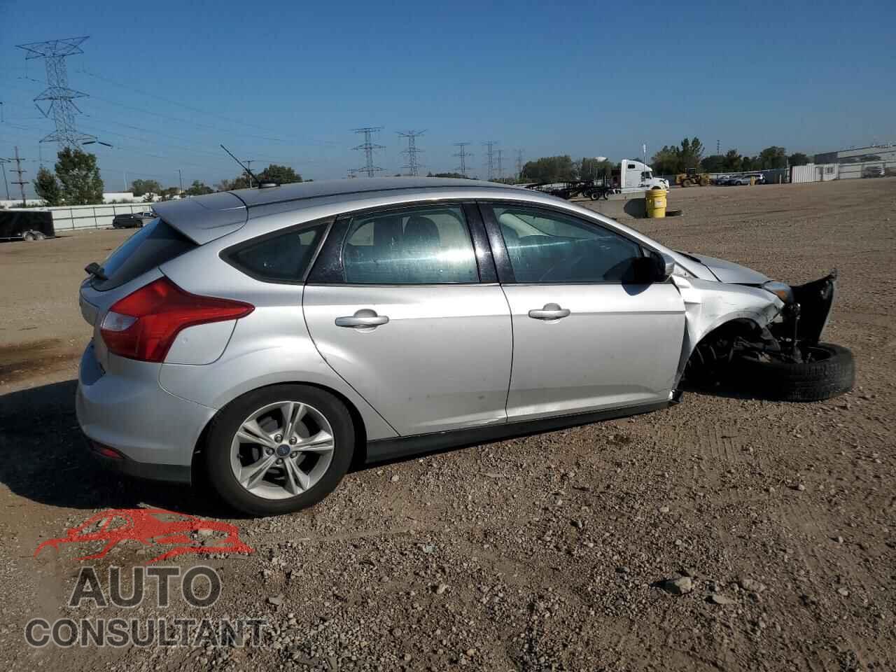 FORD FOCUS 2014 - 1FADP3K2XEL458671