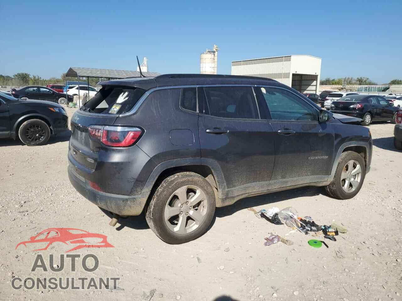 JEEP COMPASS 2017 - 3C4NJDBB8HT672119