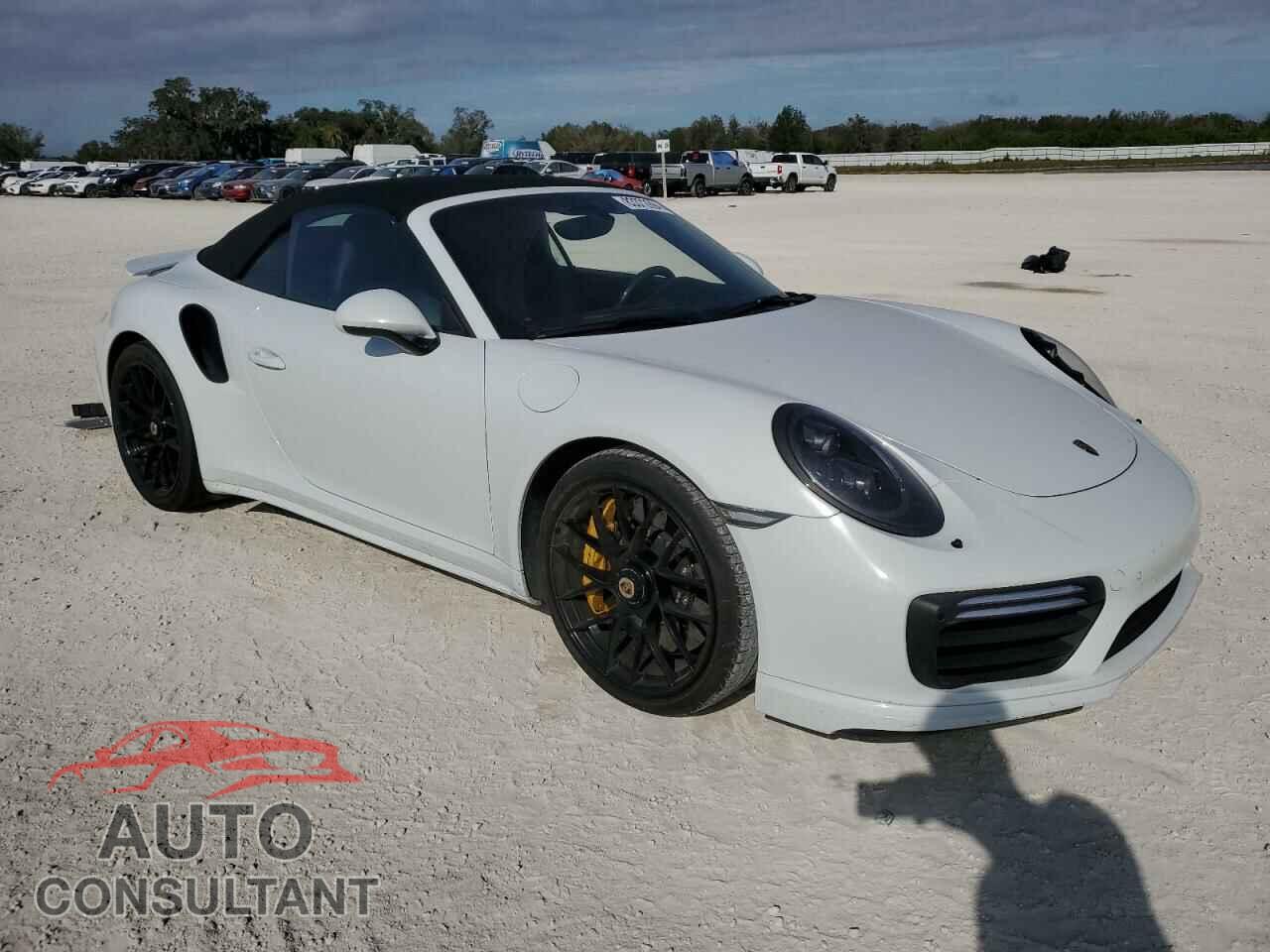 PORSCHE 911 2017 - WP0CD2A96HS178294