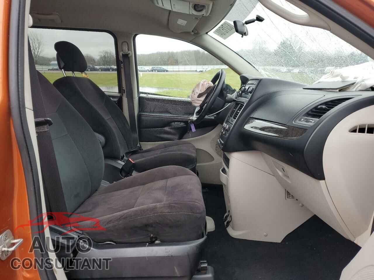 DODGE CARAVAN 2011 - 2D4RN3DG6BR786335