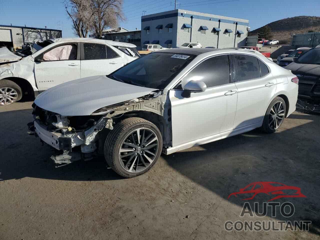 TOYOTA CAMRY 2018 - 4T1BZ1HK2JU011310