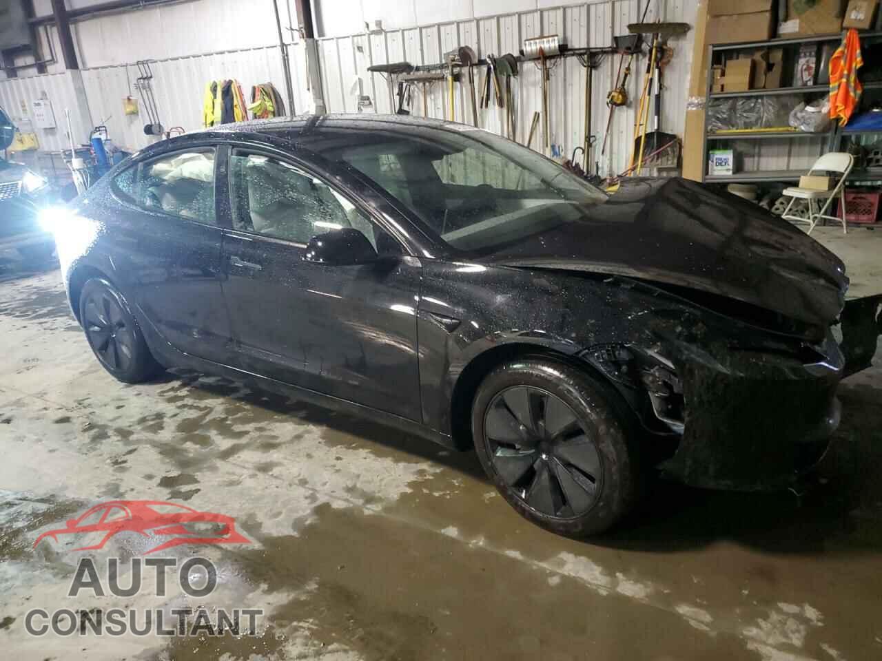 TESLA MODEL 3 2024 - 5YJ3E1EA2RF814039