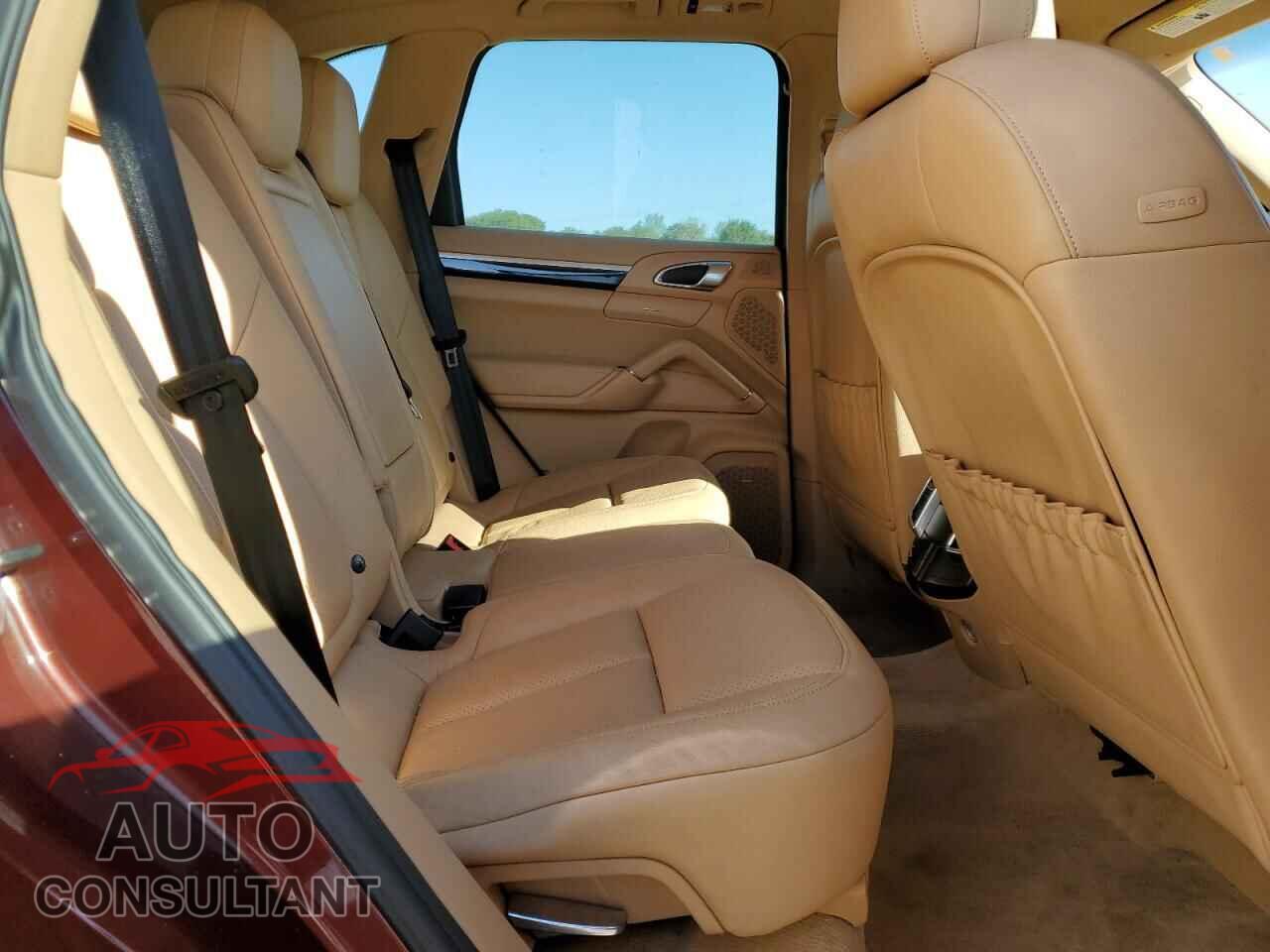 PORSCHE CAYENNE 2012 - WP1AE2A29CLA91000