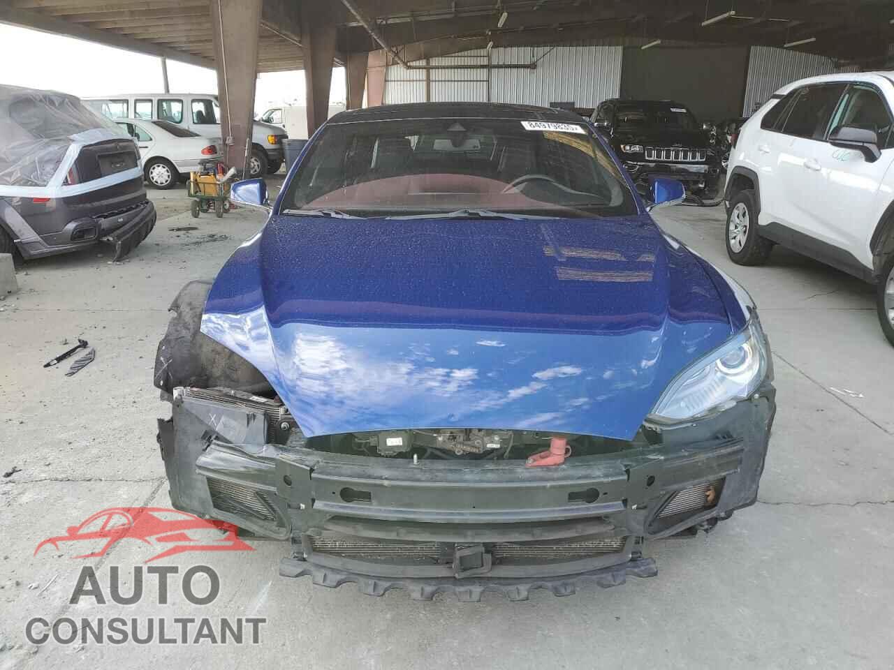 TESLA MODEL S 2015 - 5YJSA1H2XFF097591