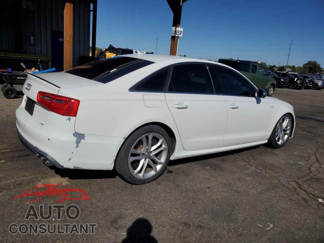 AUDI S6/RS6 2013 - WAUF2AFC4DN047355
