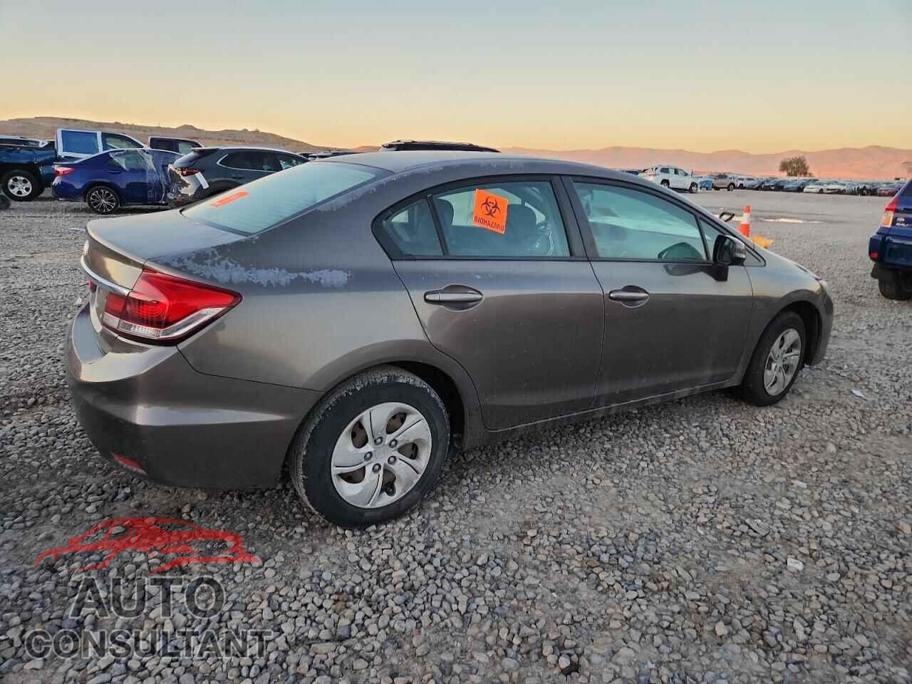 HONDA CIVIC 2013 - 2HGFB2F56DH548347