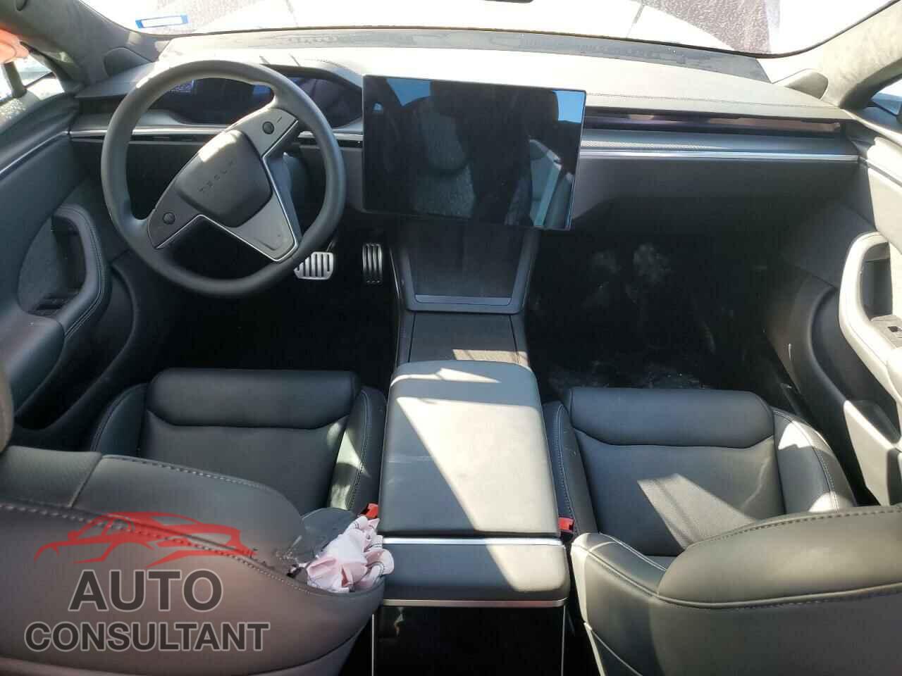 TESLA MODEL S 2024 - 5YJSA1E61RF533045