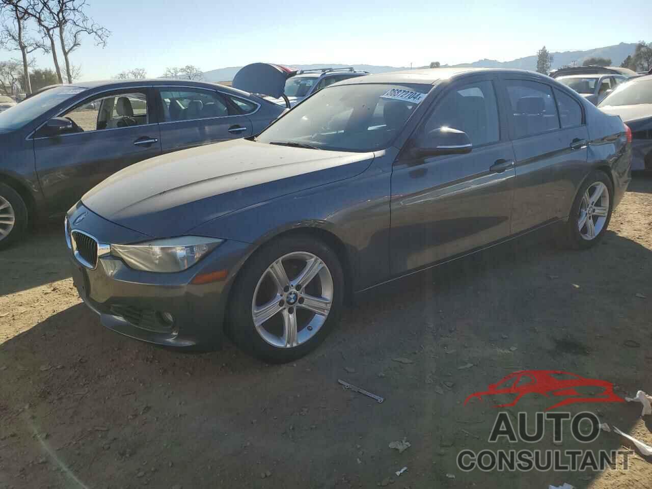 BMW 3 SERIES 2014 - WBA3C1C58EK105802