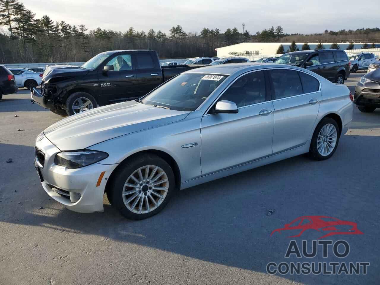 BMW 5 SERIES 2013 - WBAFU7C53DDU66757