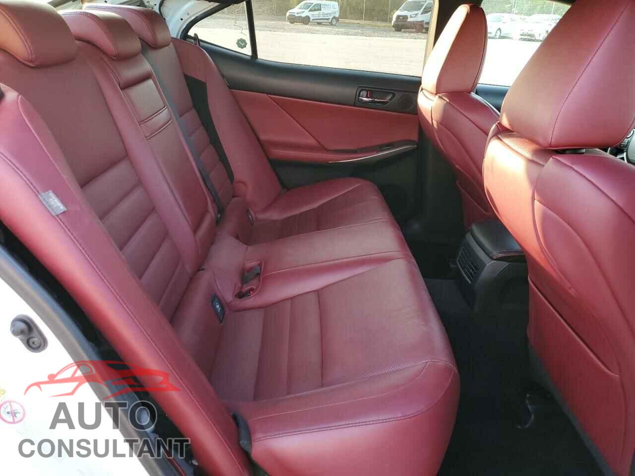 LEXUS IS 2014 - JTHBE1D20E5009334