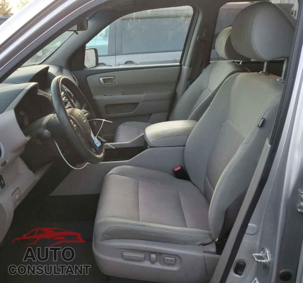 HONDA PILOT 2013 - 5FNYF4H47DB075897