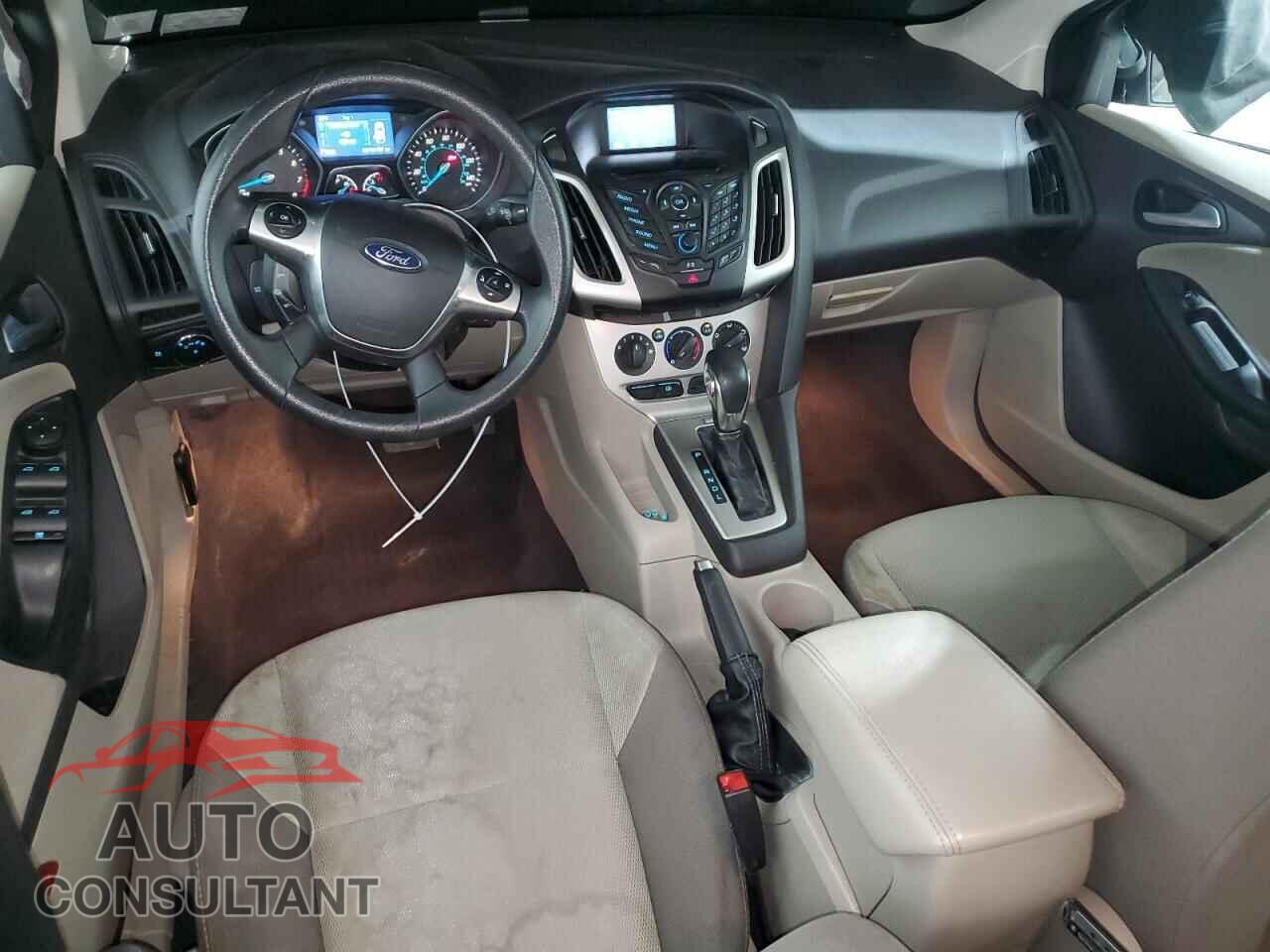 FORD FOCUS 2014 - 1FADP3F23EL215083